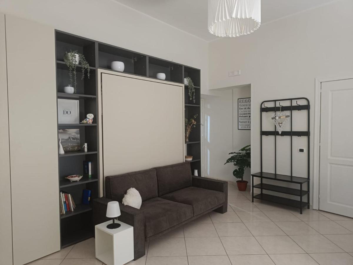 Apartament Domusmadre Neapol Zewnętrze zdjęcie